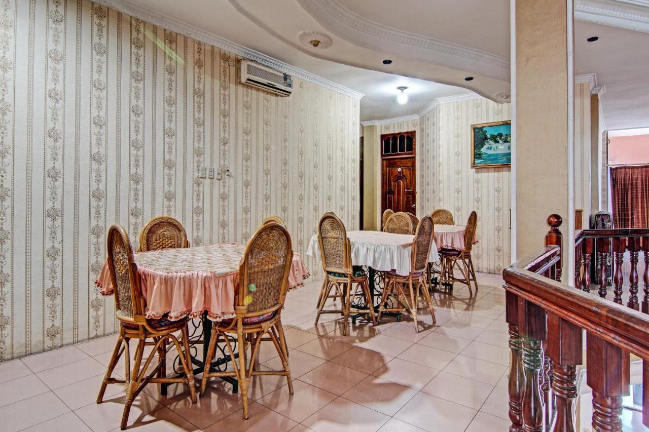 Oyo 92551 Netra Hotel Ujunbatu Bagian luar foto