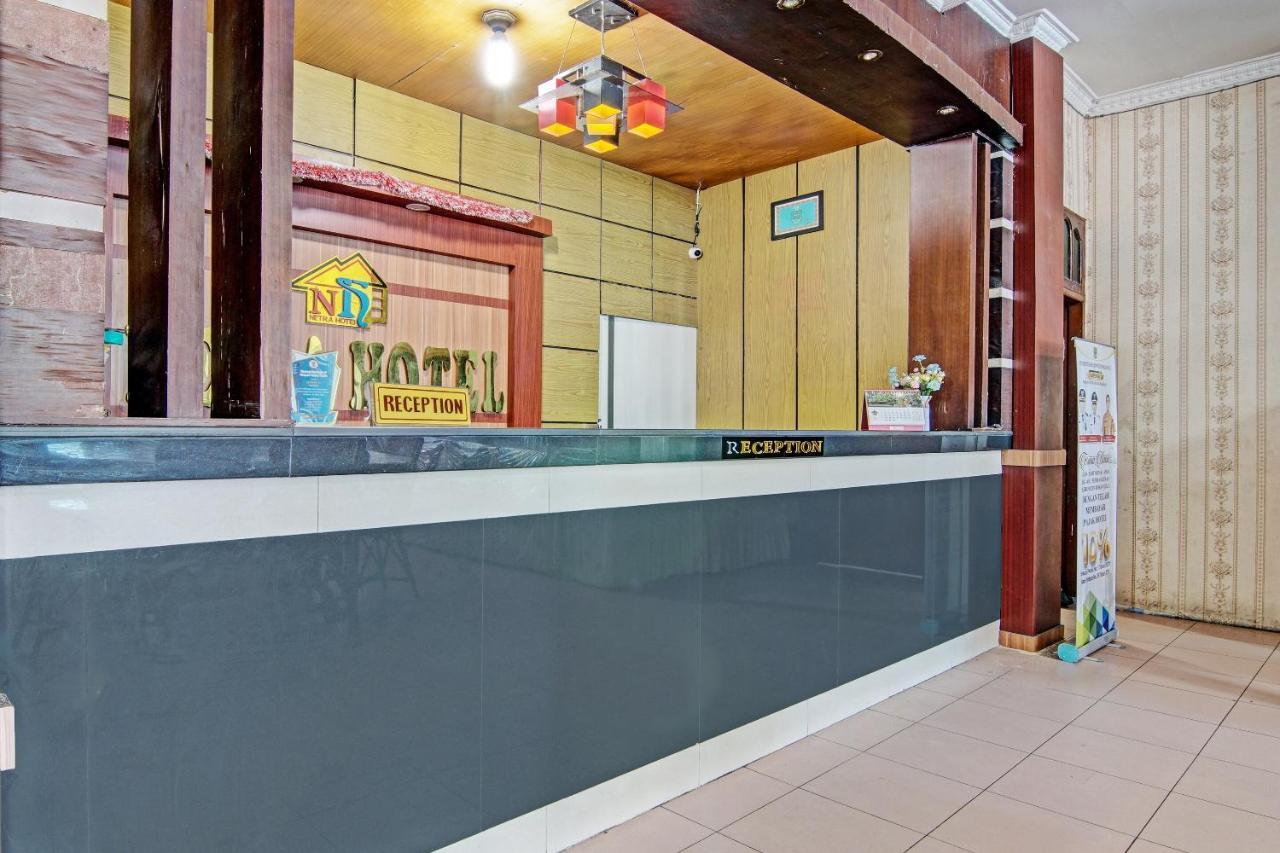 Oyo 92551 Netra Hotel Ujunbatu Bagian luar foto